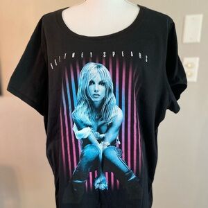 Britney Spears TORRID size 4 classic fit crew Tee shirt